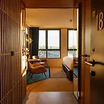So/ Paris Hotel